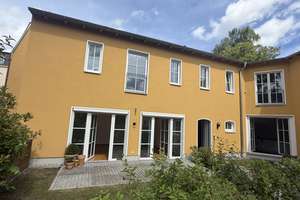 Doppelhaushälfte als Remise mit sonniger Terrasse, Parkplatz, Fischgrätparkett, sehr ruhig – Moltkestr. 34, 12203 Lichterfelde, Berlin – Vorschaubild 17
