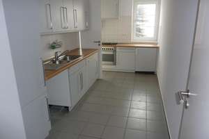 Wohlfühlwohnung mit Wintergarten und Einbauküche in beliebter Wohnanlage – Parksiedlung Spruch 3 bis 137, 12349 Buckow, Berlin – Vorschaubild 4