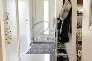 Exklusives Wohnen auf großem Grundstück mit ca. 167m², 7 Zimmern, Garten, Vollkeller, Sauna etc. – Hamburg – Vorschaubild 12