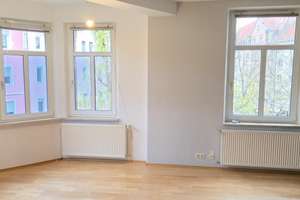 Helle 3-Zimmer-Wohnung mit Erker & Südwest-Ausrichtung in Top-Lage am Luitpoldhain – Holzgartenstr. 1, 90461 Glockenhof, Nürnberg – Vorschaubild 3