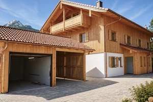 Hochwertige Landhaushälfte im Alpenidyll am Schliersee – Die vollständige Adresse der Immobilie erhältst du vom Anbieter., 83727 Schliersee – Vorschaubild 2