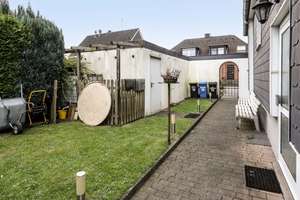 Tolle Lage für junge Familien - Renovierungsjuwel mit rd. 106 m², Garten und Garage in Hinsel   – Die vollständige Adresse der Immobilie erhältst du vom Anbieter., 45277 Überruhr-Hinsel, Essen – Vorschaubild 3