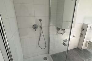 Bergisch Gladbacher Str.: Sanierte Zweizimmerwohnung im 4. OG! – Bergisch Gladbacher Str. 99, 51065 Mülheim (Ortsteil), Köln – Vorschaubild 3