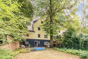 Sonntagsbesichtigung! Mehrgenerationenhaus - viel Wohnfläche - großes Grundstück! Siedlung Eichkamp! – Die vollständige Adresse der Immobilie erhältst du vom Anbieter., 14055 Westend, Berlin – Vorschaubild 2