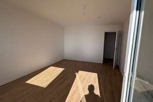 Helle 3 Raum Wohnung mit Wannenbad - neu renoviert – Leipziger Straße 10, 39112 Leipziger Straße, Magdeburg – Vorschaubild 4