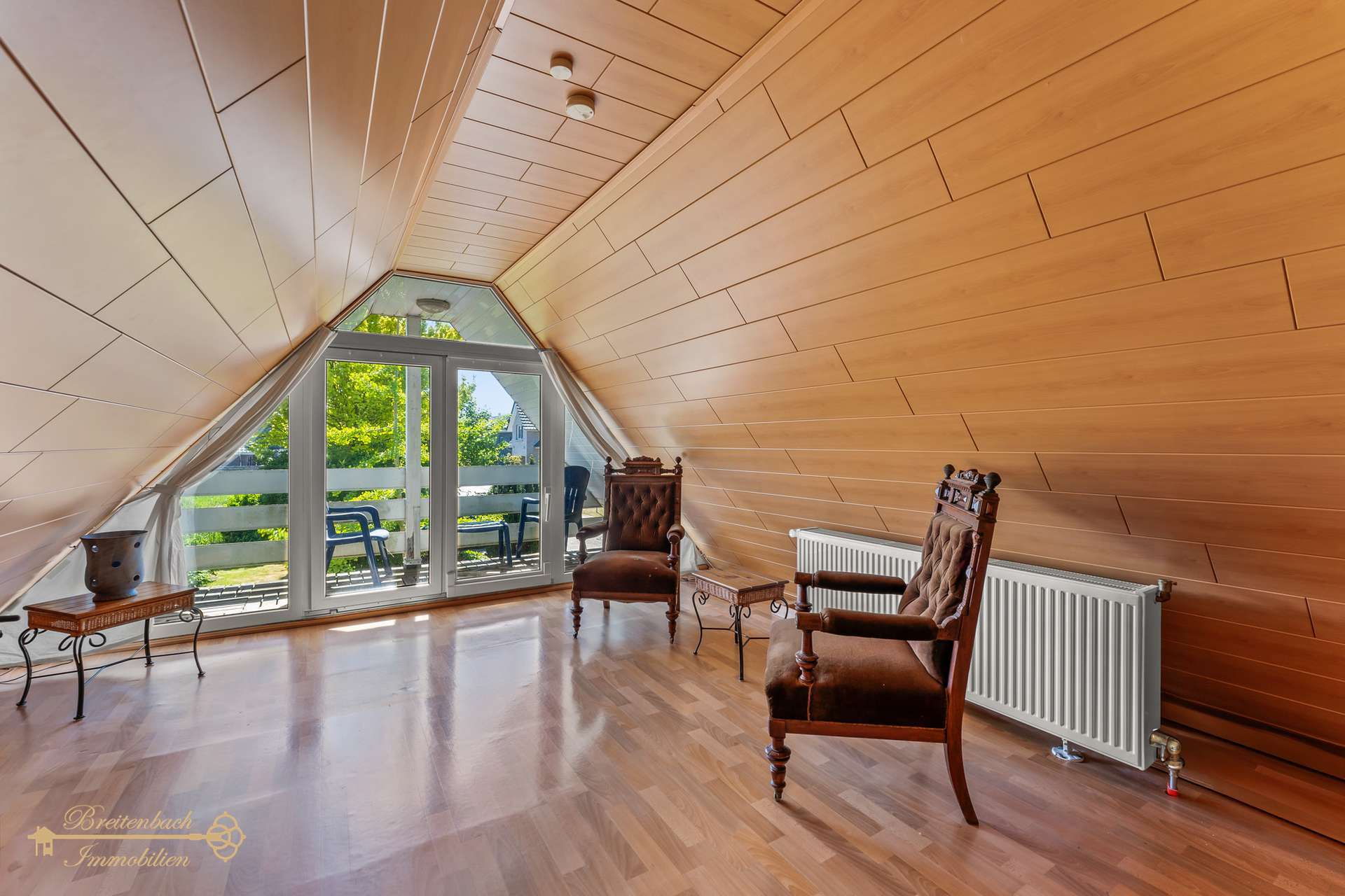 Immobilie in Elsfleth - Ihr neues Zuhause mit Charme, Kamin und liebevoll gestaltetem Garten - Bild 2