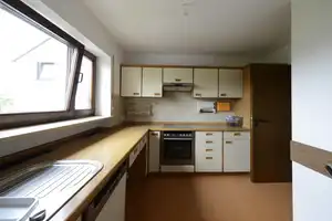 Von Privat: Helle u. freundliche 3 Zi.-Whg. incl. Tiefgarage - gepflegte Wohnanlage - sofort frei! – Ulm – Vorschaubild 5
