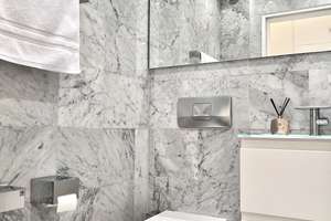 Außergewöhnliches Design-Penthouse am Englischen Garten | Dachterrasse & Smart Home – Die vollständige Adresse der Immobilie erhältst du vom Anbieter., 81925 Oberföhring, München – Vorschaubild 10