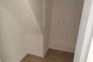 **GERICHTSVIERTEL- Gepflegte Wohnung mit Duschbad & Vinylböden** – 44135 Kaiserbrunnen, Dortmund – Vorschaubild 11
