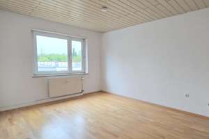 Top-Gelegenheit in Augsburg-Bärenkeller: Helle 2-Zimmer-Wohnung inkl. Garage & geringem Hausgeld! – Die vollständige Adresse der Immobilie erhältst du vom Anbieter., 86156 Oberhausen-Süd, Augsburg – Vorschaubild 4