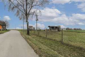 Viel Platz und Naturidyll: Großes EFH mit extra Grundstück für Tierhaltung in ruhiger Lage – Cham (Kreis) – Vorschaubild 22