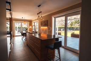 Luxuriöses Neubau-Anwesen mit Pool und weitläufigem Grundstück in traumhafter Lage von Stadtilm – Die vollständige Adresse der Immobilie erhältst du vom Anbieter., 99326 Stadtilm – Vorschaubild 31