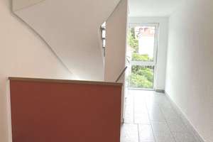moderne 3-Zi.-Wohnung im 1.OG mit Südbalkon, Aufzug, Einbauküche und Stellplatz – Gutbrodstr. 86, 70193 Hölderlinplatz, Stuttgart – Vorschaubild 5