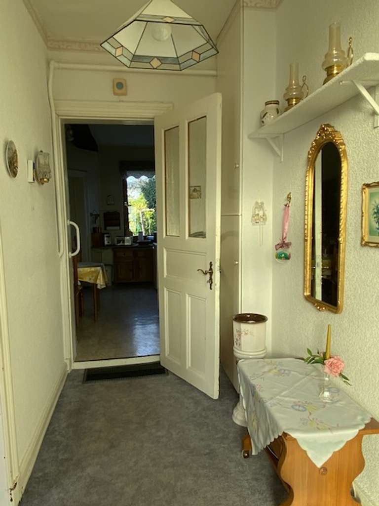 Immobilie in Uetersen - Zweifamilienhaus mit Potential - Bild 2