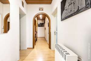 Vermietete 3-Zimmerwohnung mit Wohnküche und kleinem Balkon im Denkmal-Altbau von 1899 – Die vollständige Adresse der Immobilie erhältst du vom Anbieter., 80339 Westend, München – Vorschaubild 8