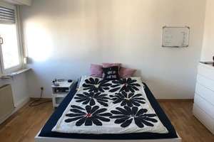 Schönes WG-Zimmer in Stuttgart-Zuffenhausen nähe Bosch, Porsche & Co. – Langobardenstraße 31, 70435 Zuffenhausen-Hohenstein, Stuttgart – Vorschaubild 1