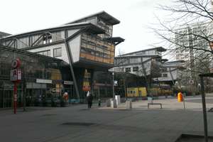 2 Zimmer Wohnung in Friedrichsfelde - Stellplatz - Bezugsfrei - Schöner Altbau - Von privat – Die vollständige Adresse der Immobilie erhältst du vom Anbieter., 10319 Friedrichsfelde, Berlin – Vorschaubild 24