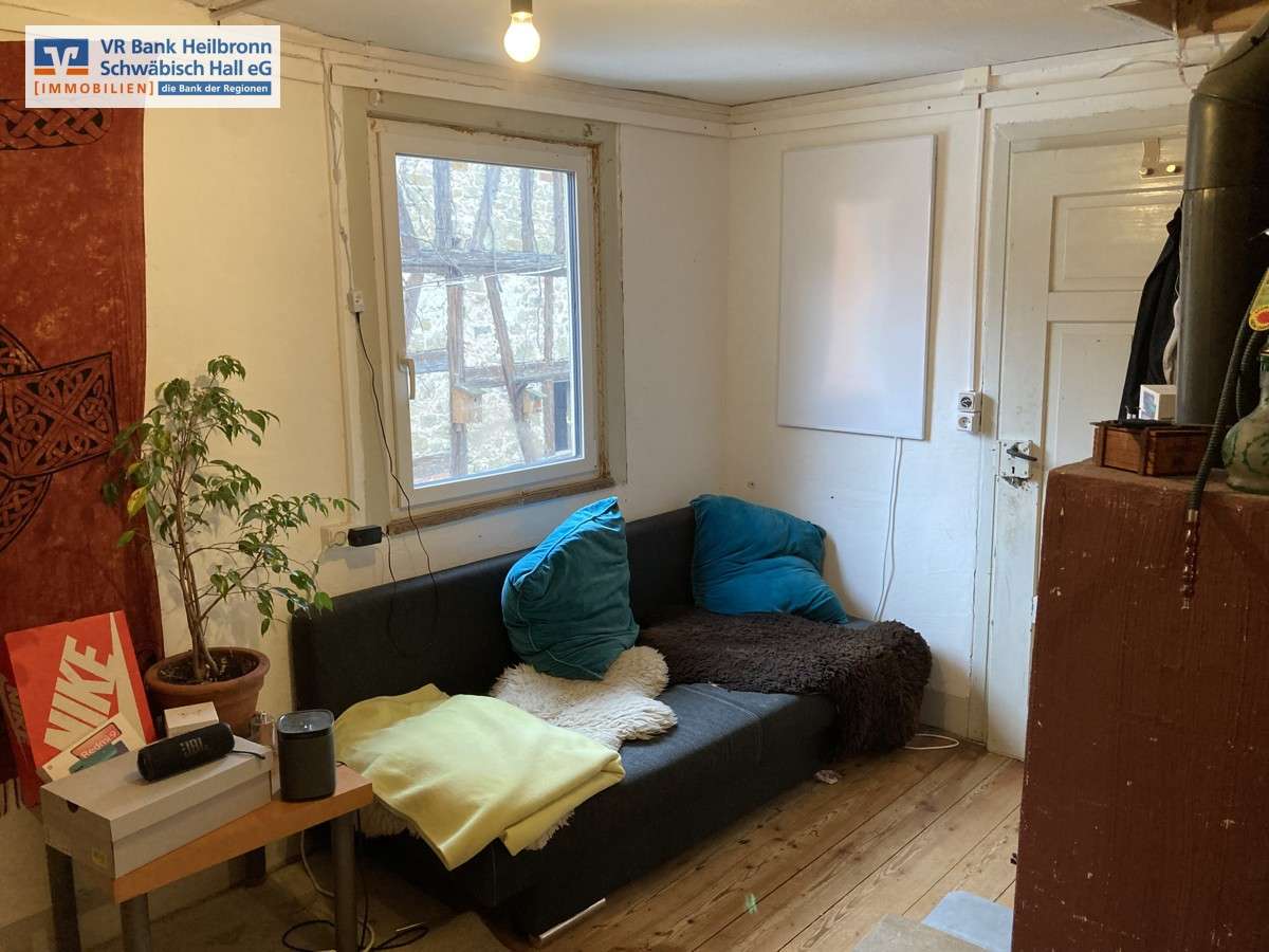 Immobilie in Rosengarten - GROßES CHARMANTES FACHWERKHAUS 
MIT SCHEUNE IN RIEDEN - Bild 3