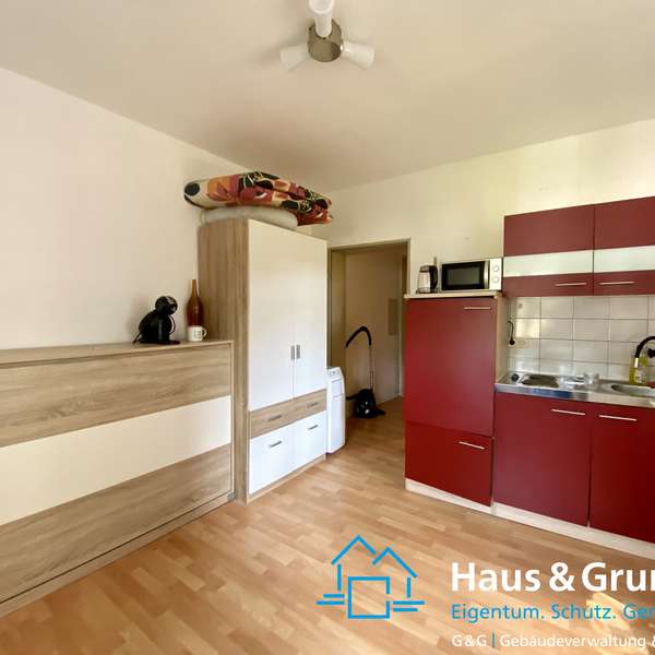 *** charismatische 1-Zimmer-Wohnung - denkmalgeschützter Altbau - TOP Westpark Lage ***