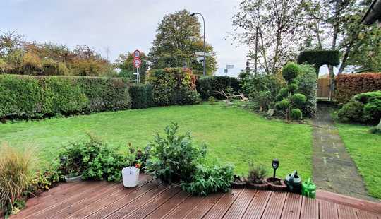 Bild von Hofreite mit Einfamilienhaus, Einliegerwohnung, Scheune und Nebengebäuden in direkter Niddalage!