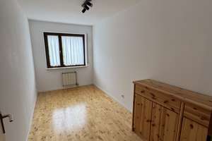Sofort bezugsfreie 3-Zimmer-Wohnung mit Balkon, Einbauküche inklusive Tiefgaragenstelplatz – Die vollständige Adresse der Immobilie erhältst du vom Anbieter., 72760 Reutlingen-Mitte, Reutlingen – Vorschaubild 16