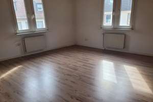 Preiswerte 3-Zimmer-Wohnung . Renoviert!!!