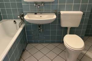 Praktisches 1-Zimmer-Single-Appartment mit Balkon (WBS erforderlich) – Bonhoefferweg 18, 45279 Horst, Essen – Vorschaubild 5