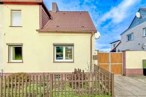 Einfamilienhaus in Roitzsch – Die vollständige Adresse der Immobilie erhältst du vom Anbieter., 6809 Roitzsch – Vorschaubild 1