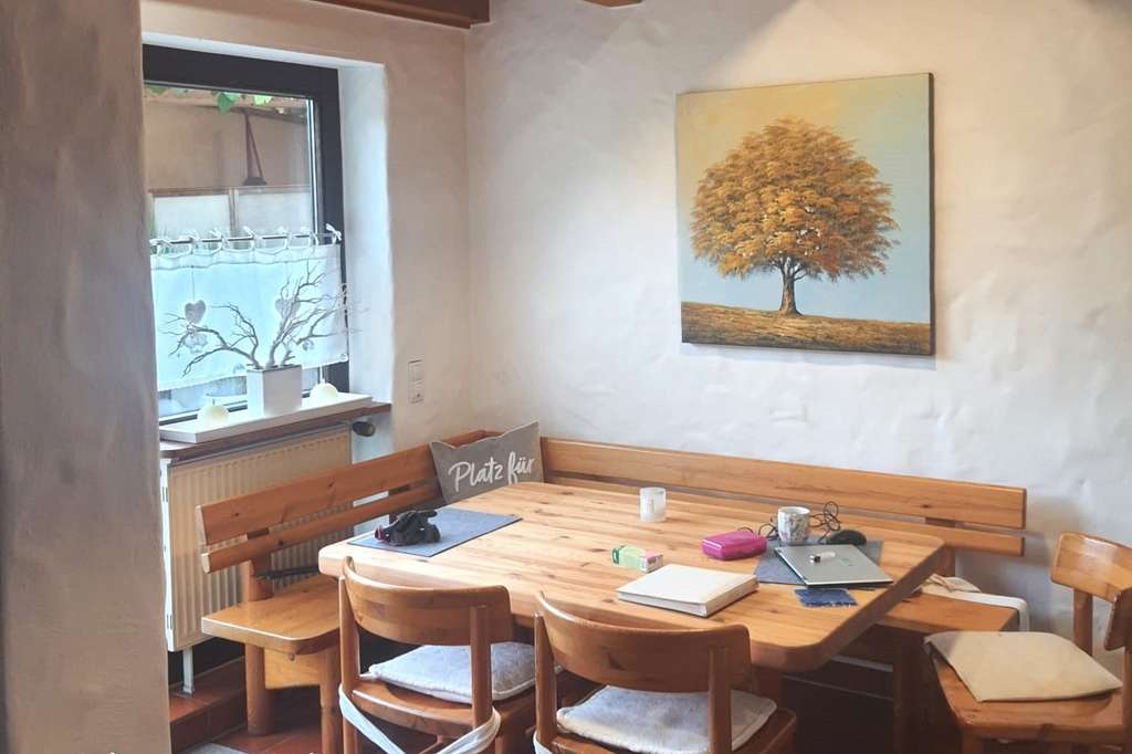 Immobilie in Leimbach - Effizient & nachhaltig: Wohnhaus mit Galerie, neuer Wärmepumpe und Gartenidylle - Bild 4