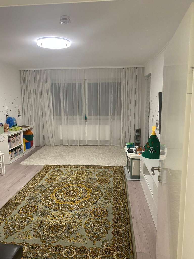 Immobilie in Liederbach - Zentrale Lage und Top-Zustand: Kernsanierte 2-Zimmer Wohnung in Liederbach im Bieterverfahren ! - Bild 2