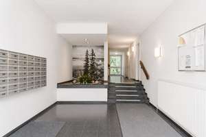 Helles Apartment mit großzügigem Balkon mit Blick ins Grüne – Die vollständige Adresse der Immobilie erhältst du vom Anbieter., 81539 Obergiesing, München – Vorschaubild 4