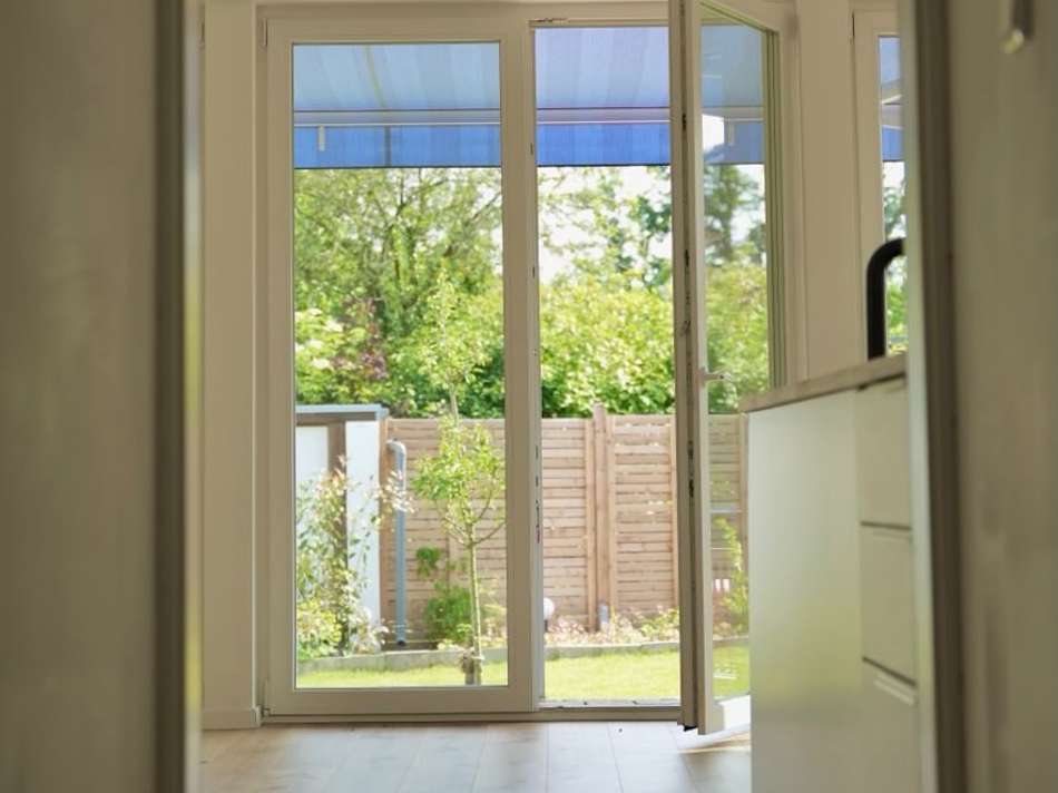Blick in den Garten vom WZ 1