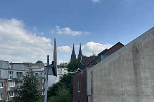BITTE BESCHREIBUNG LESEN!!! 2-Zimmer-Wohnung mit riesengroßer Terrasse in der Kölner Altstadt – Die vollständige Adresse der Immobilie erhältst du vom Anbieter., 50667 Altstadt/Nord, Köln – Vorschaubild 8