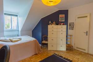 Stilvolle Maisonette-Wohnung mit 86qm Wohn-/Nutzfläche plus Tiefgaragenstellplatz in begehrter Lage – Die vollständige Adresse der Immobilie erhältst du vom Anbieter., 22529 Lokstedt, Hamburg – Vorschaubild 11