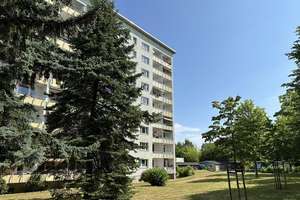 3-Raum-Wohnung mit Blick ins Grüne – Arthur-Strobel-Str. 86, 9127 Gablenz, Chemnitz – Vorschaubild 1