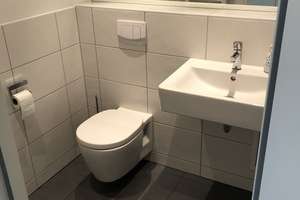 Helles modernes Studentenapartment in Bestlage *ALL INCLUSIVE* inkl. Strom – Alpenstraße 10a, 86159 Bahnhofs-, Bismarckviertel, Augsburg – Vorschaubild 5