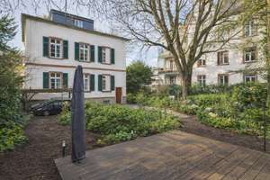 Villa in Wiesbaden - Gründerzeitvilla für Wohnen, Praxis oder Kanzlei – Die vollständige Adresse der Immobilie erhältst du vom Anbieter., 65189 Südost, Wiesbaden – Vorschaubild 27