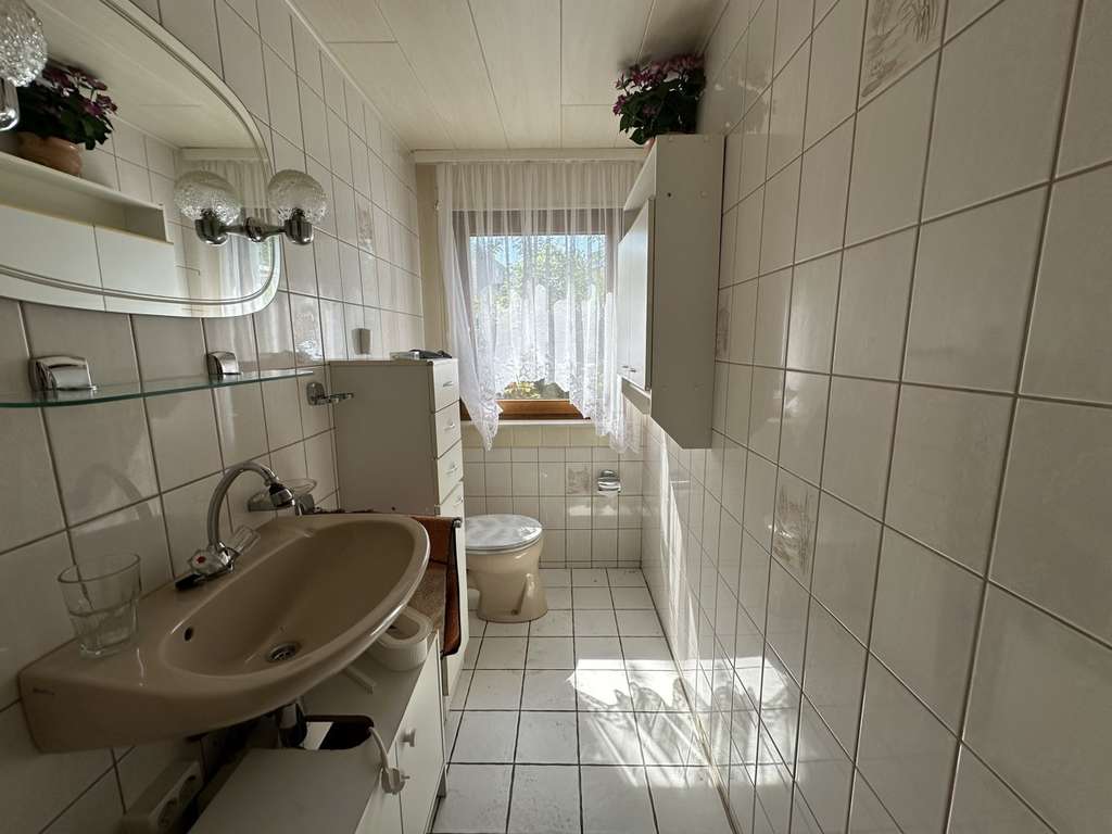 Immobilie in Aken (Elbe) - Wochenendhaus in ruhiger Lage direkt am See in Mennewitz - Bild 2