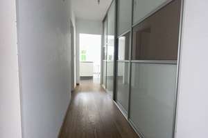 Exklusives Einfamilienhaus in Allach-Untermenzing  mit großen Garten und Pool und Einliegerwohnung – Blumenbachstraße 3, 80999 Untermenzing, München – Vorschaubild 17