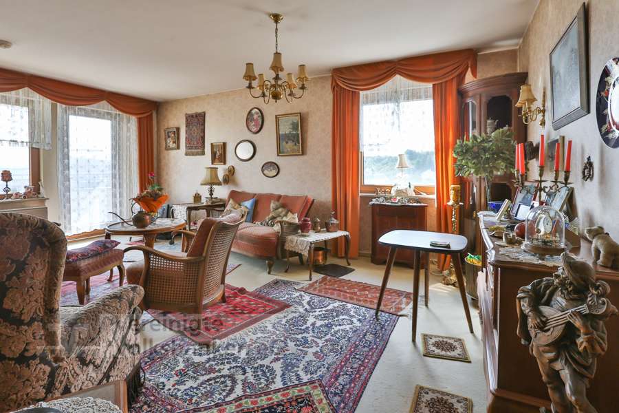 Immobilie in Pliezhausen - Große Wohnung mit Sauna und schöner Fernsicht! - Bild 0