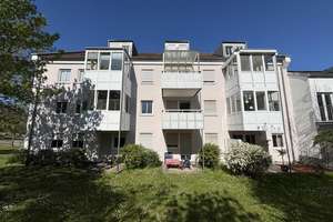 Charmantes 1-Zimmer Appartement mit Wintergarten und Carport inklusive