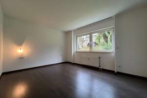glücklich zuhause ... in Essen Überruhr-Holthausen – Am Ehrenmal 26, 45277 Überruhr-Holthausen, Essen – Vorschaubild 13
