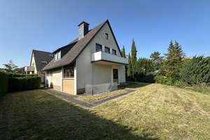Freistehendes Einfamilienhaus mit Vergrößerungspotential und schönem Garten in Bonn-Ippendorf! – Die vollständige Adresse der Immobilie erhältst du vom Anbieter., 53127 Ippendorf, Bonn – Vorschaubild 2