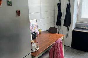 Modernisierte 2-Zimmer-Wohnung mit Balkon & EBK – Pillauer Straße 2A, 33605 Stieghorst, Bielefeld – Vorschaubild 3