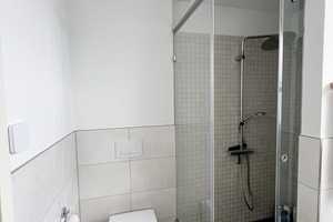 Helle 4 Zimmer Wohnung mit großem Balkon im Hinterhaus, frei ab 01.09.2025 – Berlin – Vorschaubild 10
