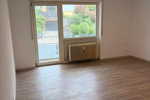 Renovierte 1-Zimmer-Wohnung mit Balkon und EBK in Bretzenheim – Die vollständige Adresse der Immobilie erhältst du vom Anbieter., 55118 Oberstadt, Mainz – Vorschaubild 1