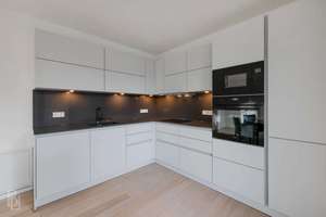 Helle 2-Zimmer-Etagenwohnung im idyllischen Westend – Einbauküche, Fußbodenheizung und Balkon – Die vollständige Adresse der Immobilie erhältst du vom Anbieter., 14055 Westend, Berlin – Vorschaubild 5