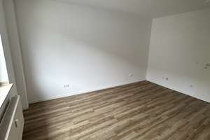 Moderne 3-Raum-Wohnung mit Balkon in Frohnhausen möchte gerne ab Oktober vermietet werden – Stenzelstraße 15, 45144 Frohnhausen, Essen – Vorschaubild 23