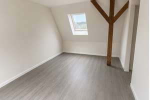 Gemütliche 3-Zimmer-Wohnung (100m²) mit Wohnküche und tollem Ausblick – Die vollständige Adresse der Immobilie erhältst du vom Anbieter., 34117 Süd, Kassel – Vorschaubild 3