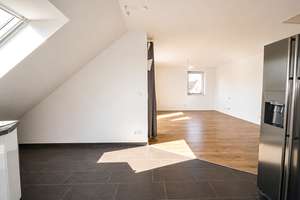 OLDENBURG | OSTERNBURG - Moderne Dachgeschosswohnung in toller Lage! – Die vollständige Adresse der Immobilie erhältst du vom Anbieter., 26135 Drielaker Moor, Oldenburg (Oldenburg) – Vorschaubild 12
